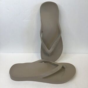 ARCHIES Women's Taupe Beige Flip Flop Sandals 8